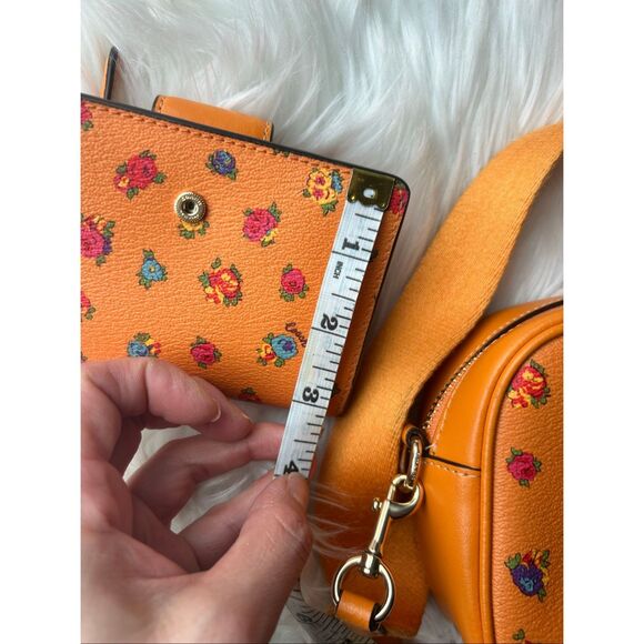 Coach Mini Jamie Camera Bag w Mini Vintage Rose Print IM/Light Orange w wallet - Picture 11 of 11